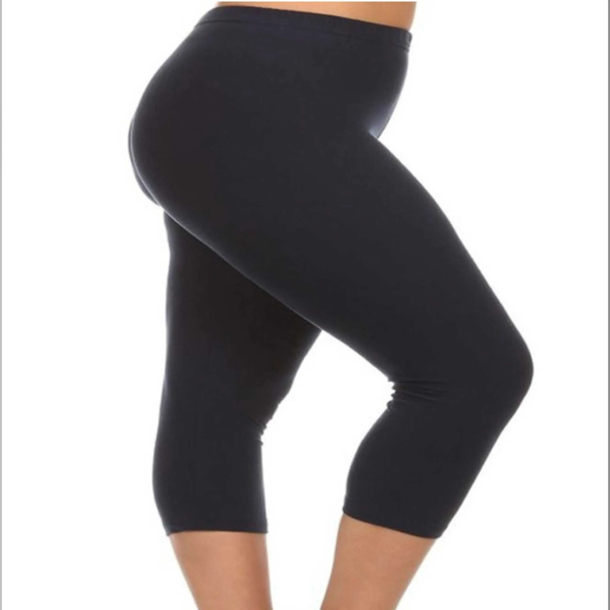 Capri Seem less Plus Size Leggings