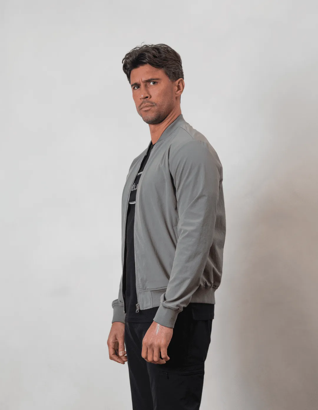 Traveller Bomber Jacket Olive